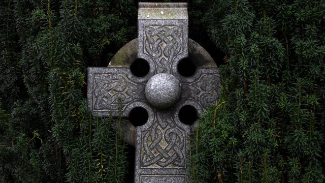 Celtic cross by Adrian Moran/Unsplash
